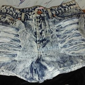 Highwaisted Distressed Denim Shorts