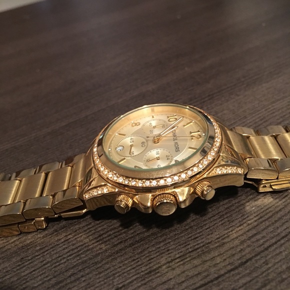 Michael Kors Gold Tone Watch main image 4