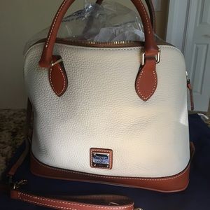 NWT Dooney and Bourke bag (NO OFFERS)