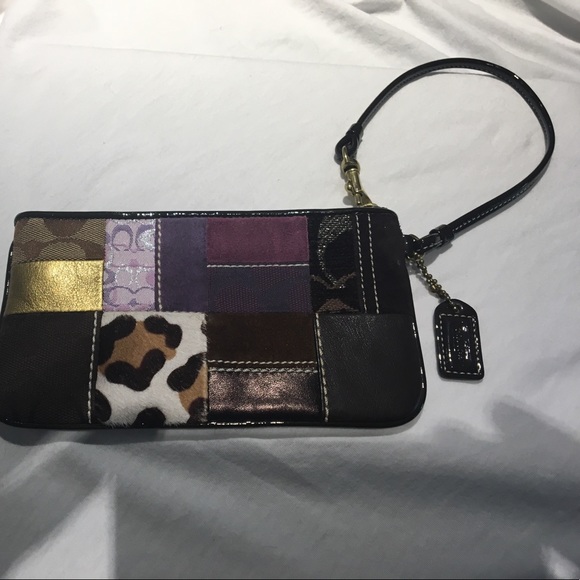 Coach multicolored patchwork wristlet - Picture 1 of 4