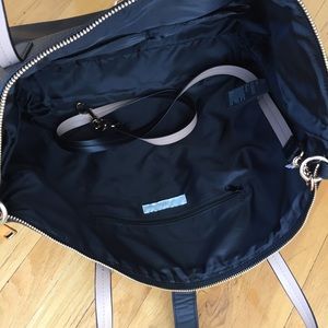 H&M Bags - BRAND NEW LARGE H&M TOTE H&M Bags - BRAND NEW LARGE H&M TOTE