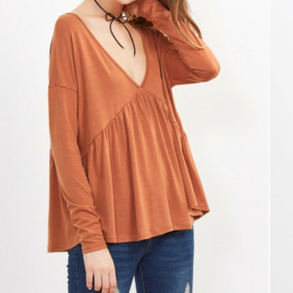 Deleting today !-The ASHLEY Open Back Babydoll Top - Picture 4 of 4