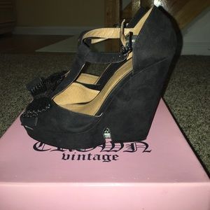 Crown Vintage Suede platform wedges in black