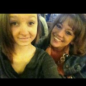 Meet your Posher, Julie