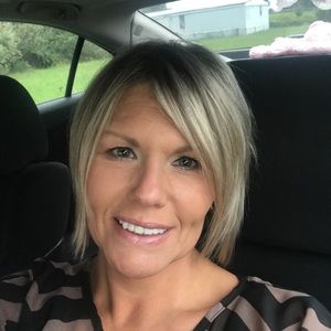 Meet your Posher, April