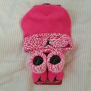 Newborn Jordan's caps and booties