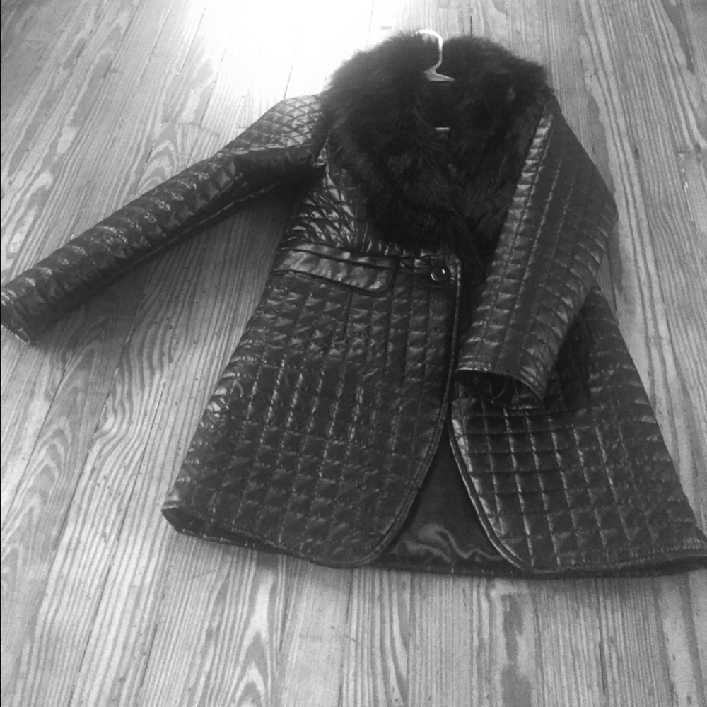 Black vegan leather fur collar 3/4 length jacket