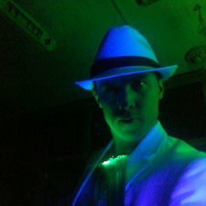 Meet your Posher, Jonathan