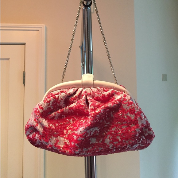 Handbag - Picture 2 of 3