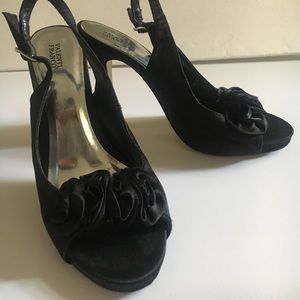 Valenti Franco Black Pumps