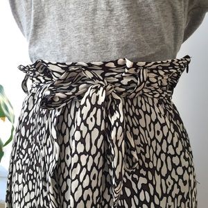 Zara Skirts - Zara Faux wrap printed skirt size 6/Medium Zara Skirts - Zara Faux wrap printed skirt size 6/Medium