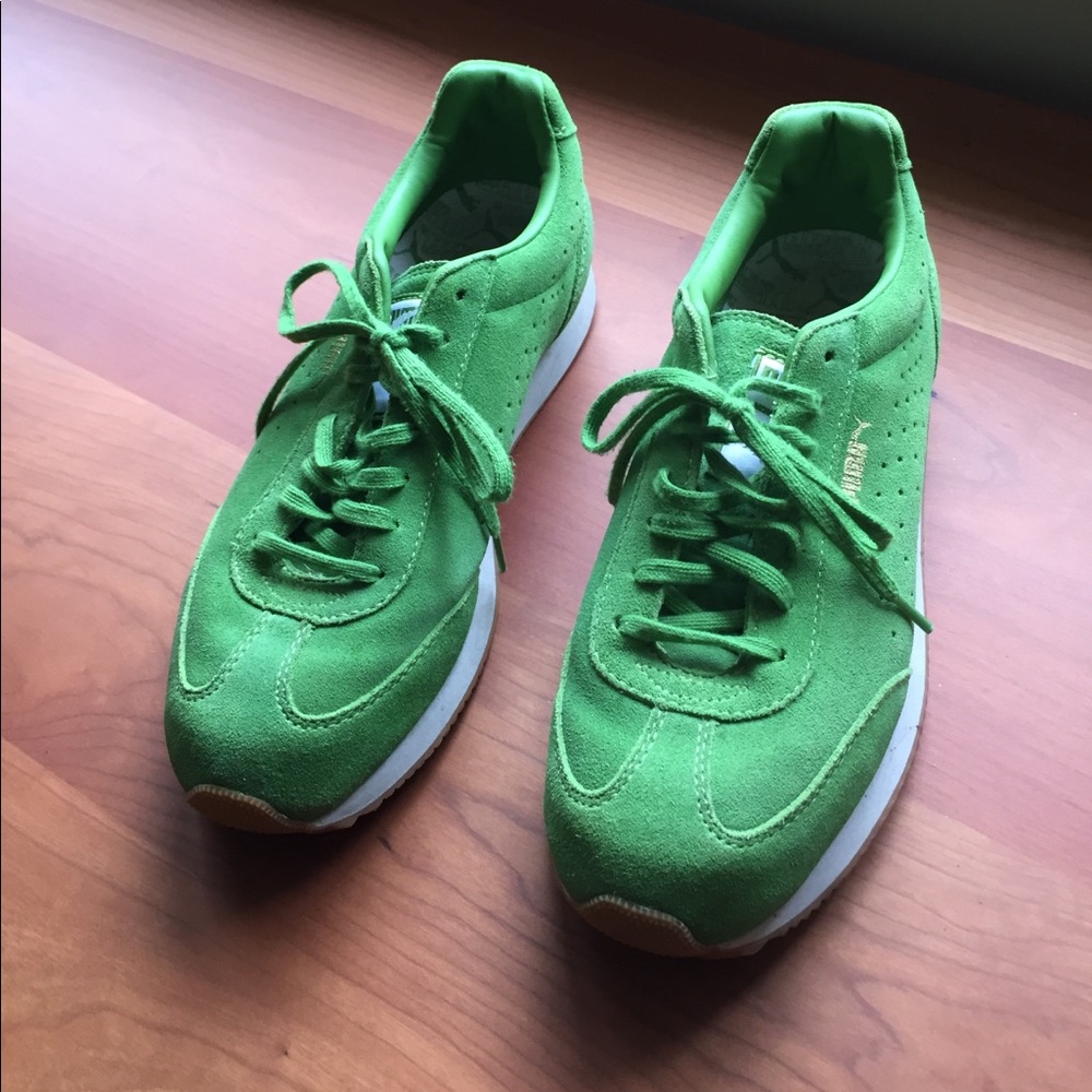 Puma sneakers women's