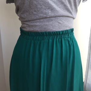 Mango Skirts - MANGO GREEN SATIN MAXI SKIRT SIZE 4 Mango Skirts - MANGO GREEN SATIN MAXI SKIRT SIZE 4