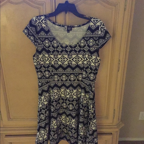 Assorted Apparel - Picture 3 of 8