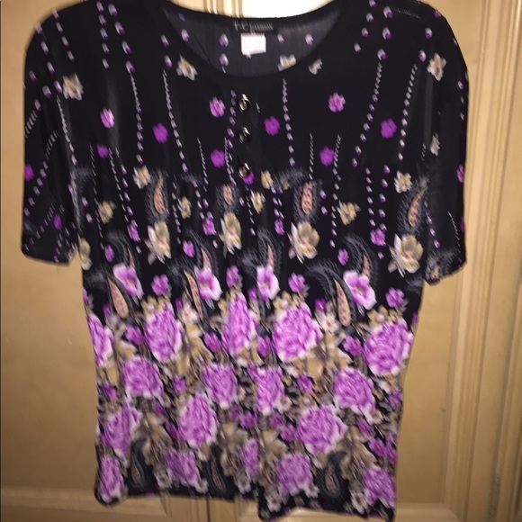 Assorted Apparel - Picture 5 of 8