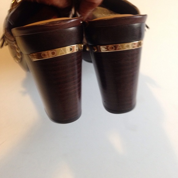 Shasta Coach Clogs - Picture 4 of 8