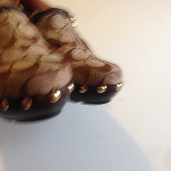 Shasta Coach Clogs - Picture 7 of 8