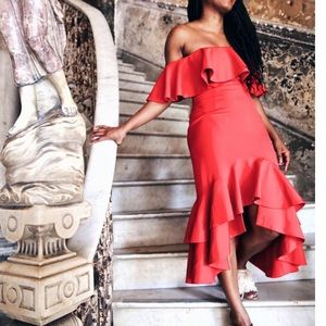 Fame & Partners Dresses - RED FAME AND PARTNERS OFF THHE SHOULDER DRESS SZ 6 Fame & Partners Dresses - RED FAME AND PARTNERS OFF THHE SHOULDER DRESS SZ 6