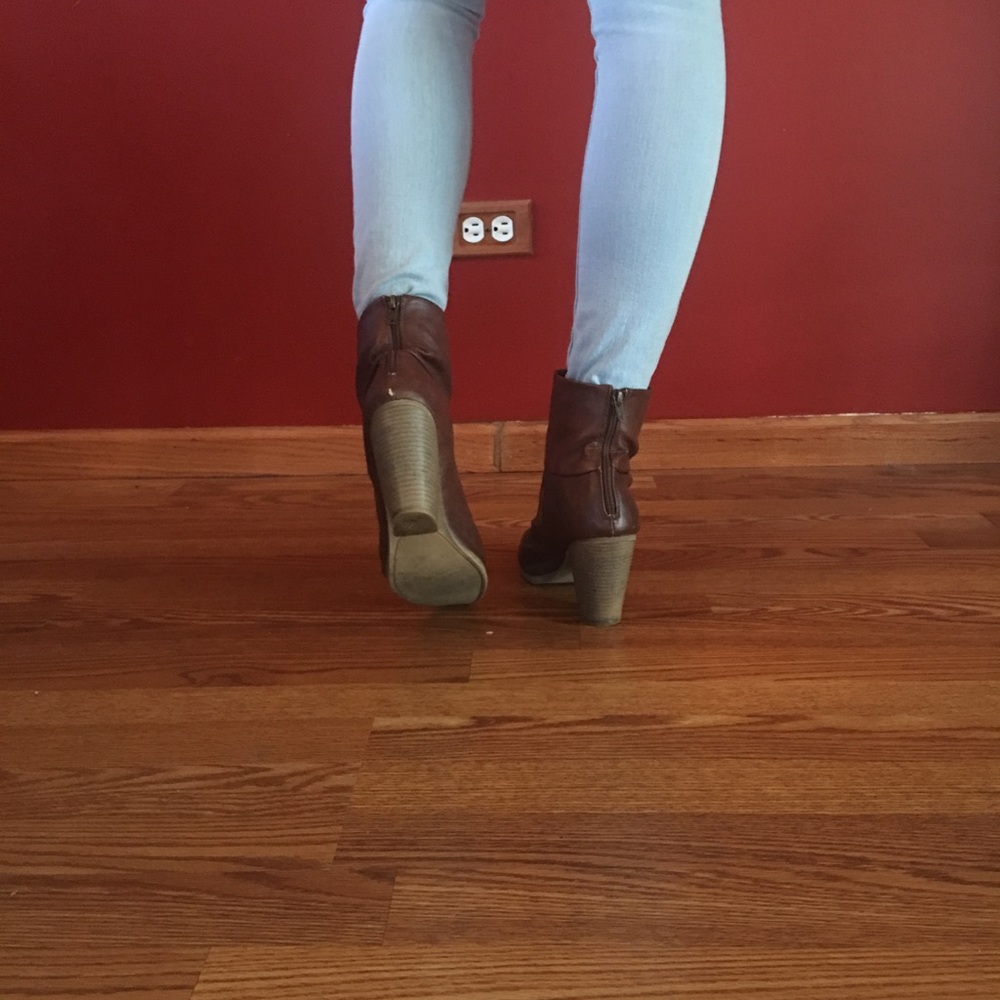 Loved brown booties!