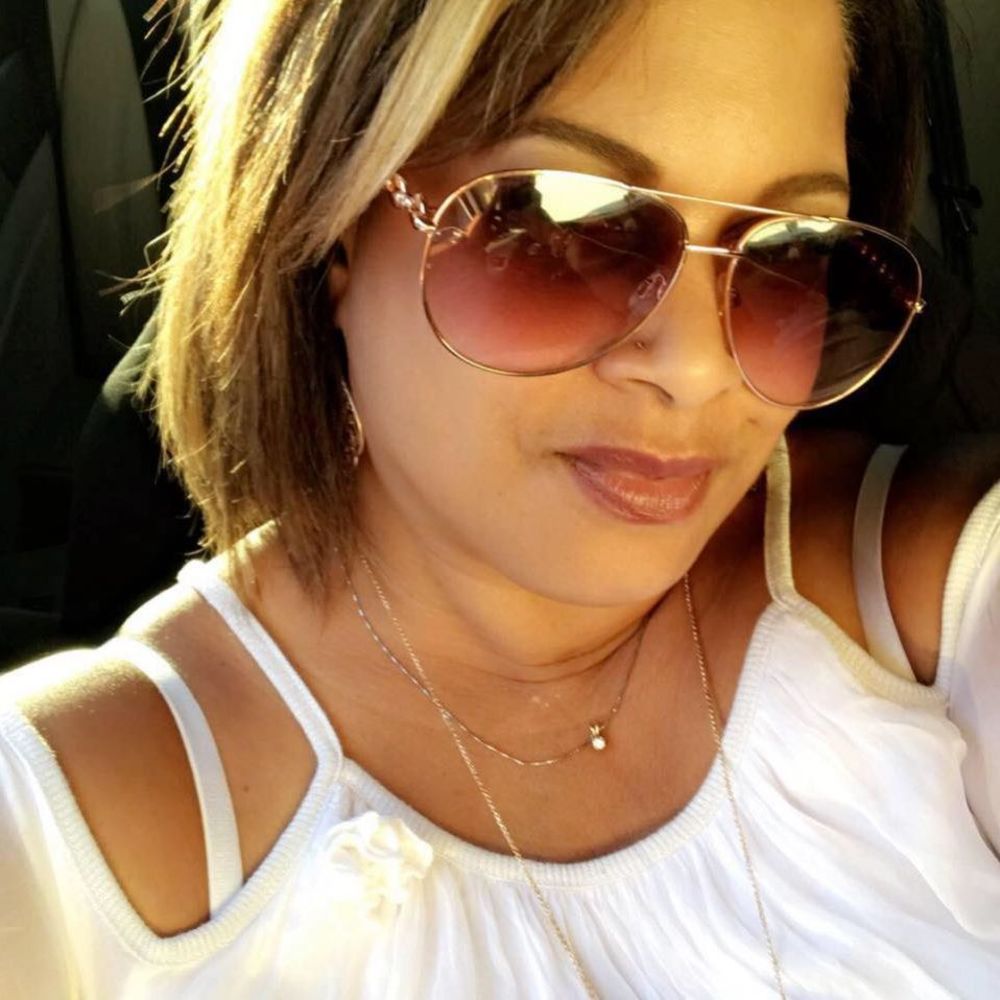 Meet your Posher, Kendra