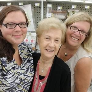 Meet your Posher, Dana