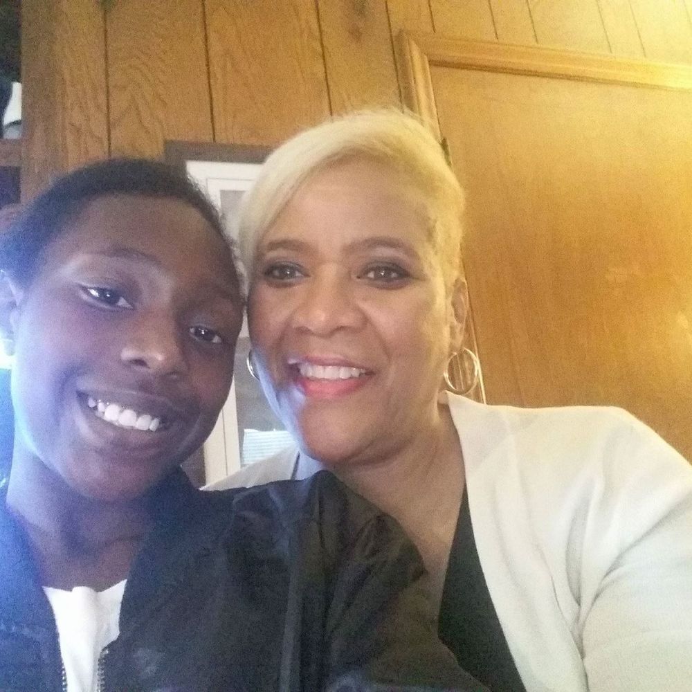 Meet your Posher, Joan