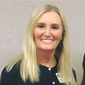 Meet your Posher, Leigh anne