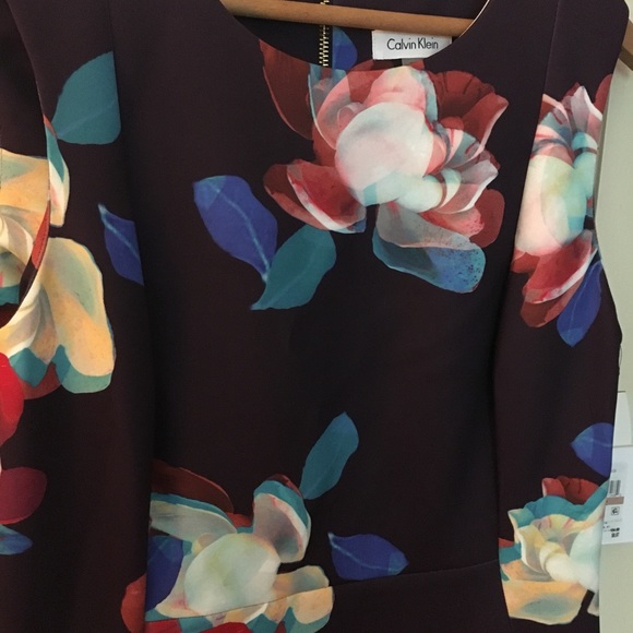 Calvin Klein Flower Print Scuba Sheath Dress - Picture 2 of 3