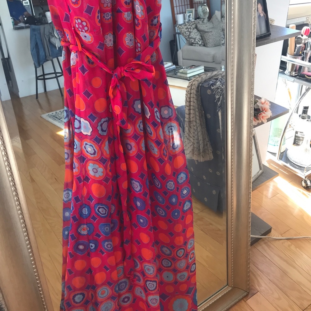 Glam pink patterned dress