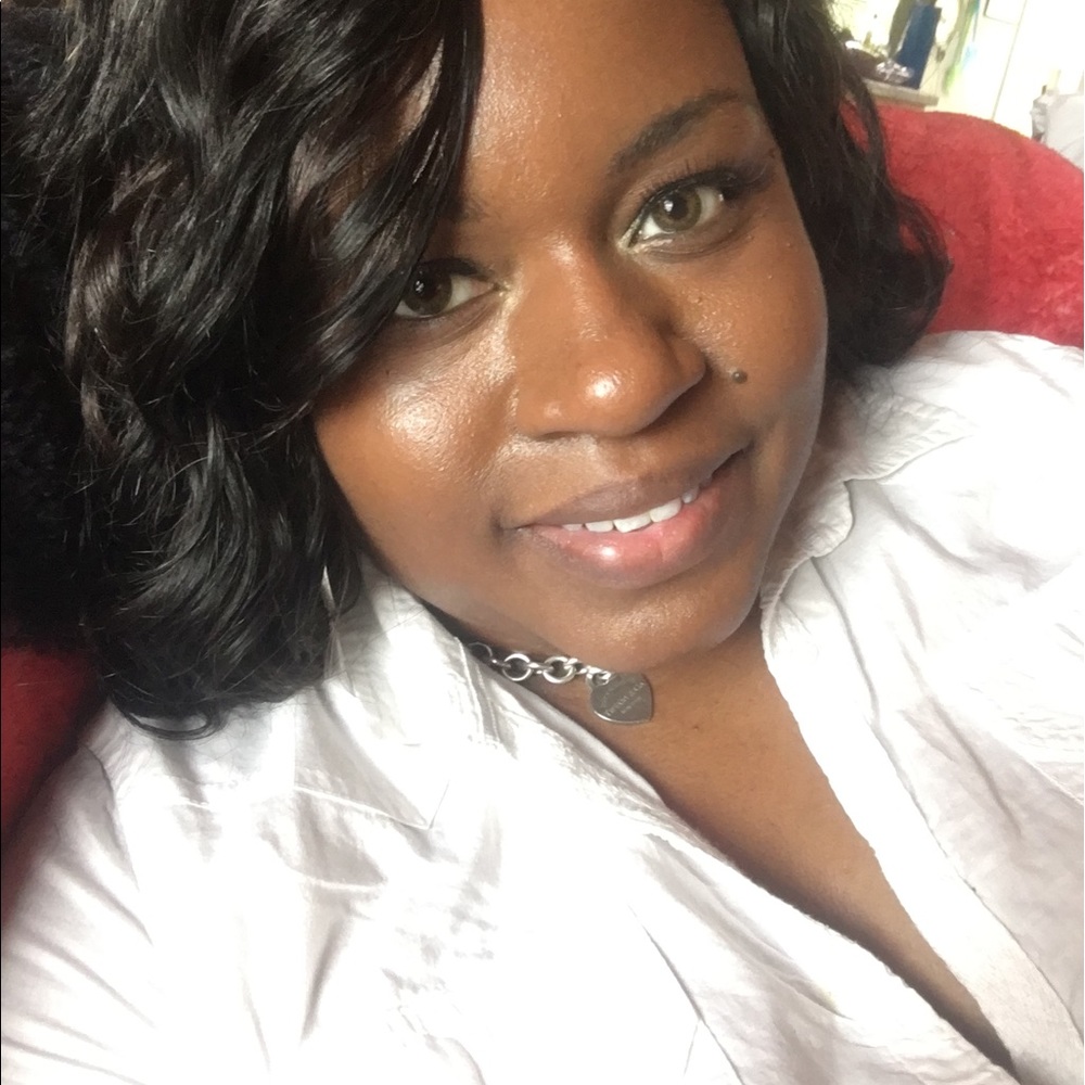 Meet your Posher, Christy