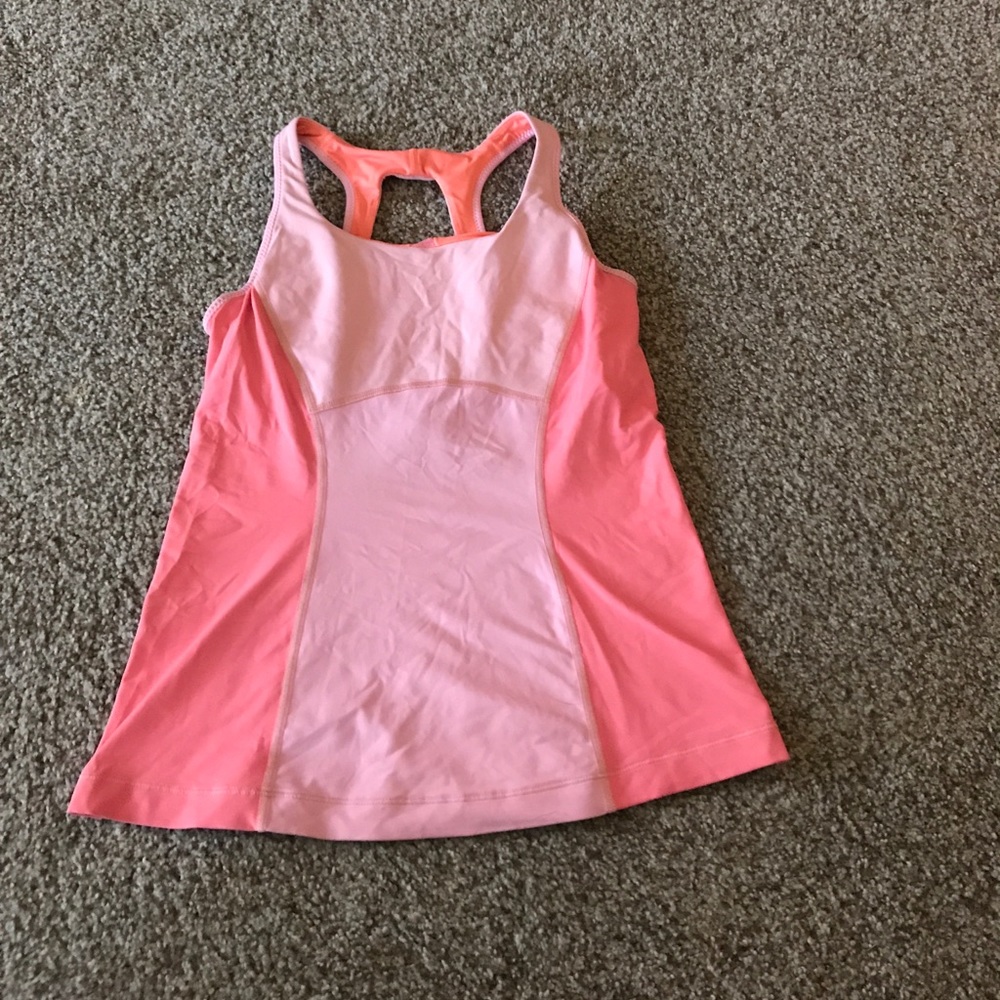 LULULEMON tank with built in bra