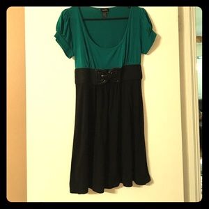 Lightweight comfortable dress