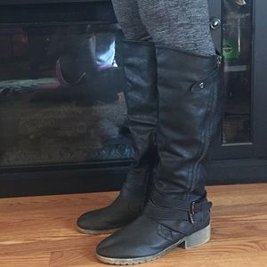 Tall black moto boots! 