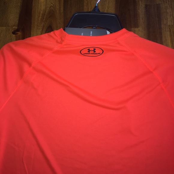 NWT size M under armour - Picture 6 of 10