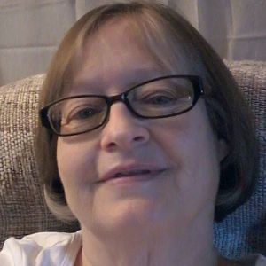 Meet your Posher, Debbie