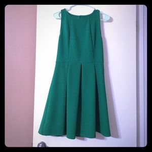Emerald green dress 60 style