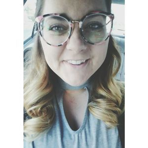 Meet your Posher, Brandi