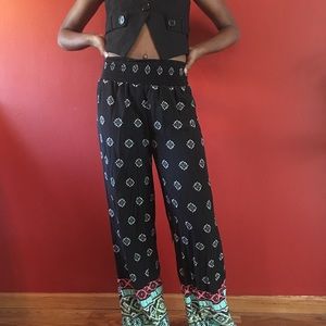 Boho print loose fit pants! 💕