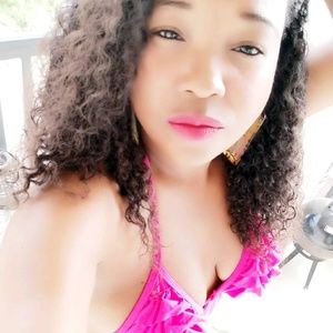 Meet your Posher, Keya sayuri