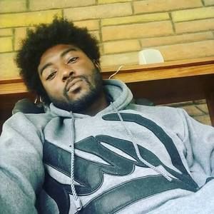 Meet your Posher, Dion