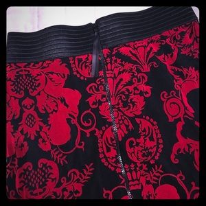 Petit Pois, red and black lace skirt