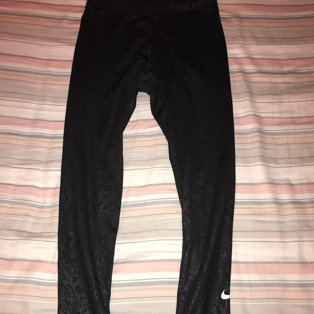 nike dri fit fleece lined legging
