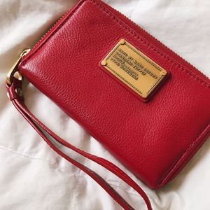 🍒 Marc Jacobs wristlet 🍒 Marc Jacobs wristlet
