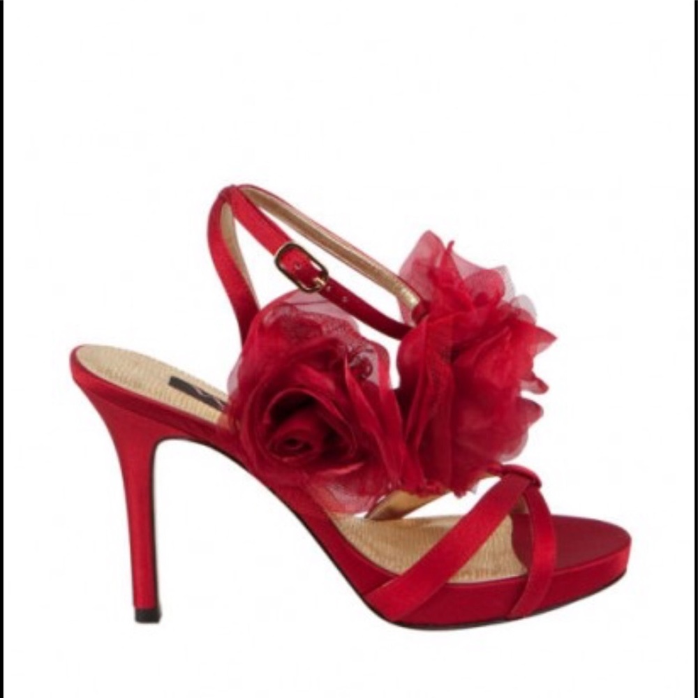 Nina Galiza Red flower shoe size 8 formal bridal