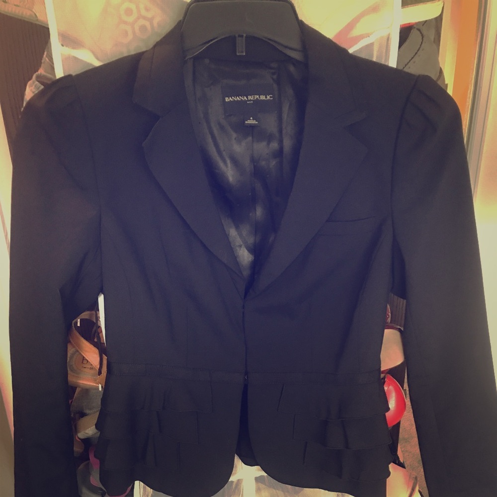 Banana republic crop blazer with ruffle detailing.