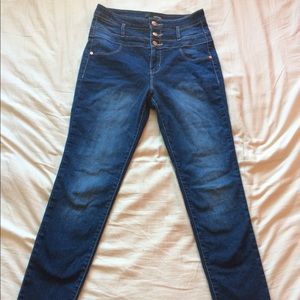 Refuge jeans. 10. Super skinny fit. High rise.