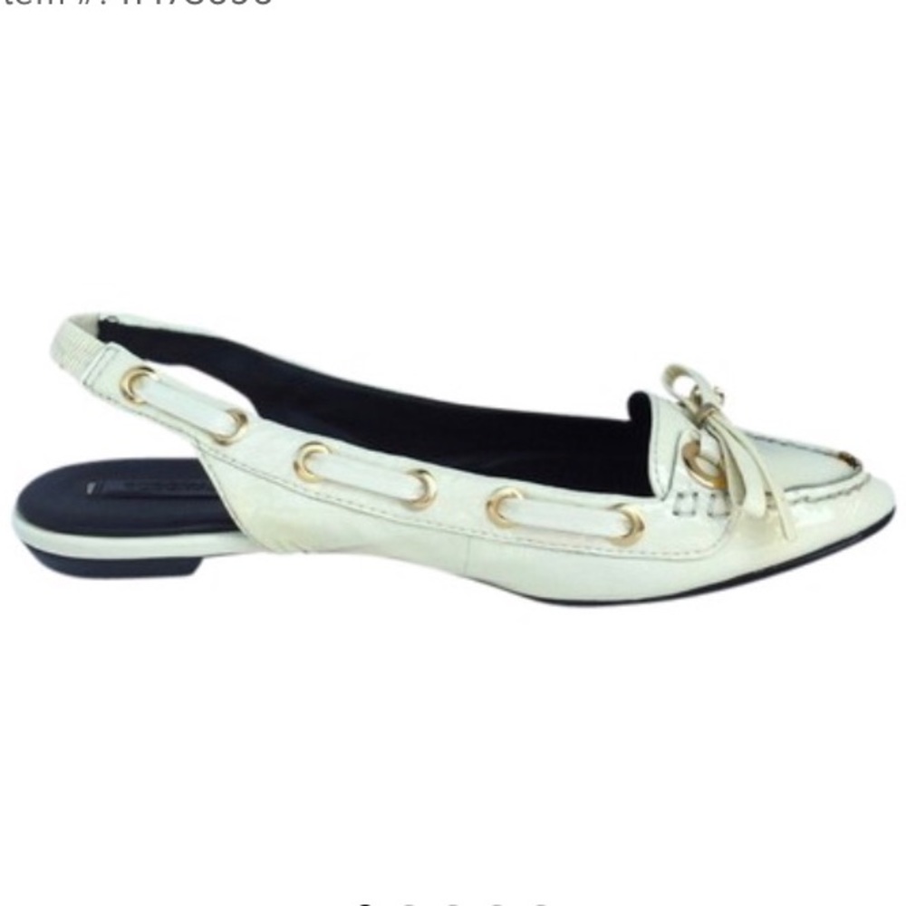 BCBGMaxazria Flats