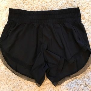 Lululemon black shorts