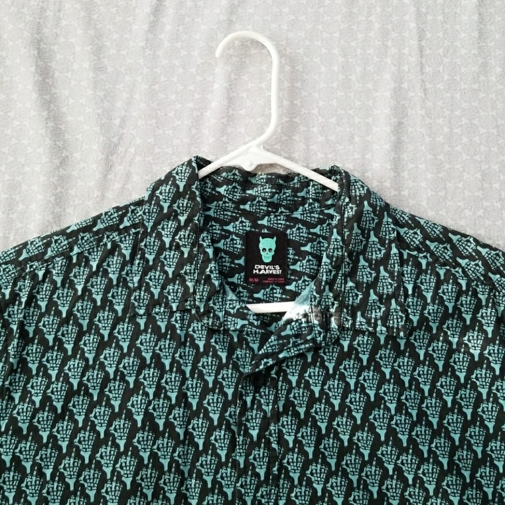 Devil's Harvest Size M Shirt