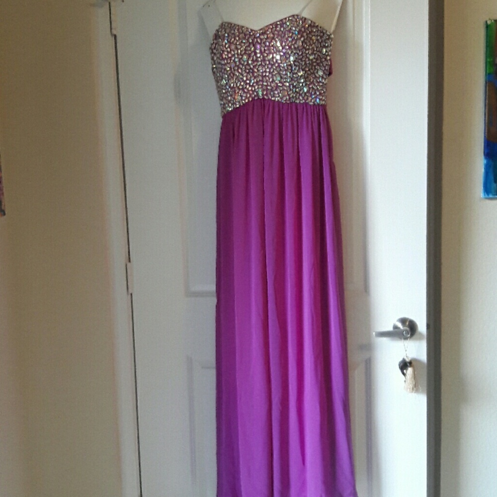 Scape bandeau beaded evening giwn